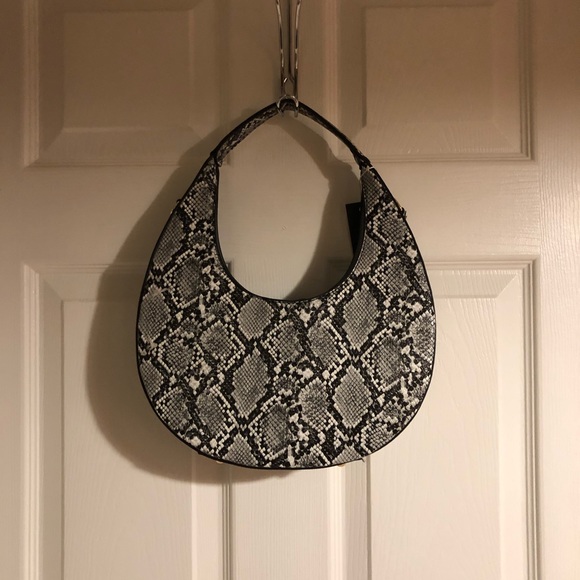 Isabelle PETA approved Vegan -NWT - Picture 2 of 16